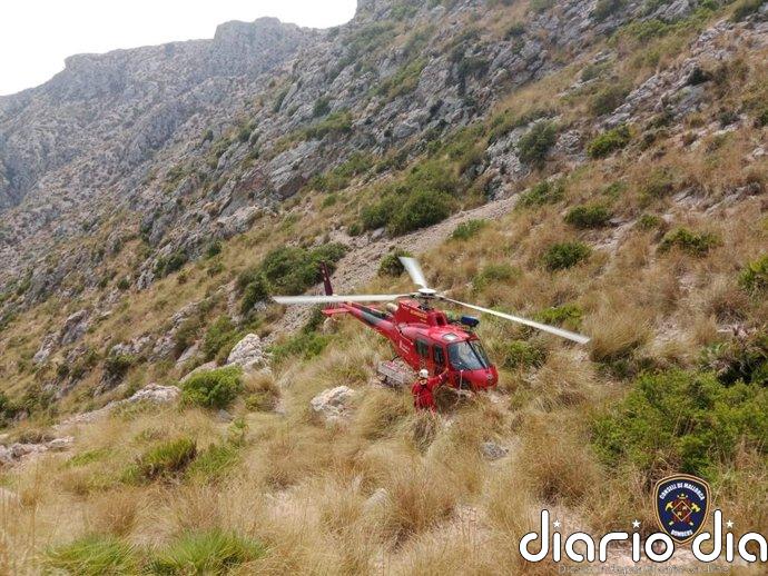 Rescatan a una senderista con una pierna lesionada en Sóller