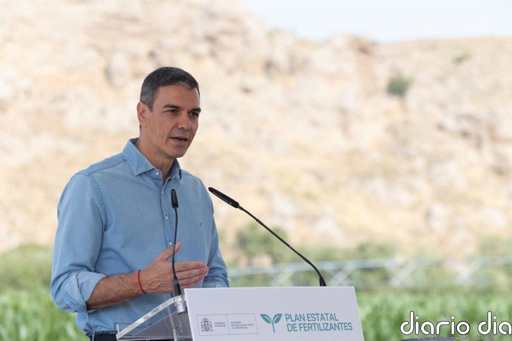 Sánchez carga contra quienes llaman "cáncer" a las bajas laborales: "Los derechos no se recortan, se defienden"