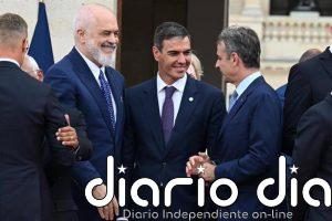 Sánchez insiste en ofrecer apoyo militar a Ucrania y ejercer presión sobre Rusia aprobando un nuevo paquete de sanciones