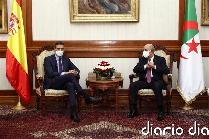 Sánchez viaja a Argelia para pasar página al desencuentro e incrementar el suministro del gas