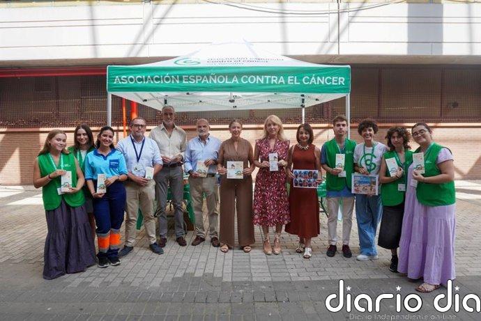 Sanidad incide en Sevilla con una campaña de recomendaciones para prevenir el cáncer de piel este verano