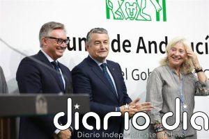 Sanz pide a los nuevos delegados de la Junta en Cádiz "profesionalidad, dedicación y vocación de servicio"