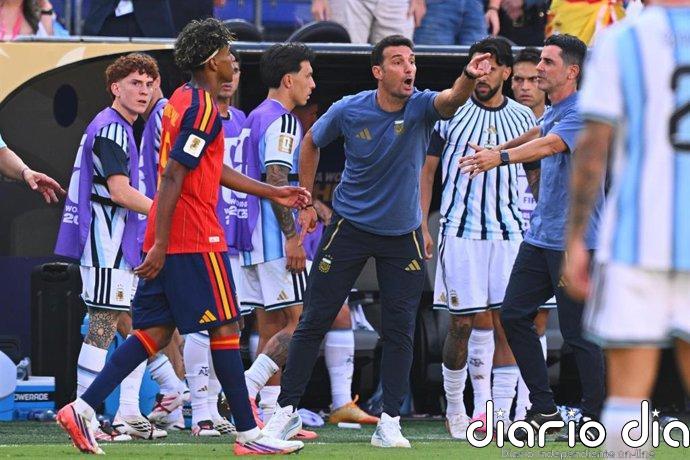 Scaloni: "Se puede jugar bien o mal, pero hemos dado todo"