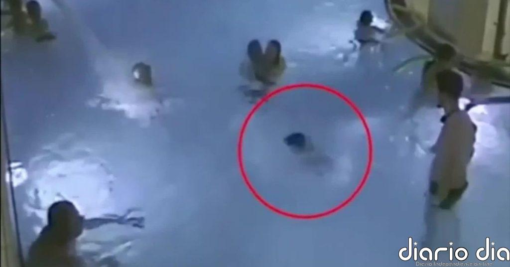 Se disparan los casos de niños ahogados en España especialmente en piscinas