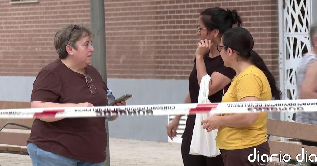 Se investigan las causas del desplome de un edificio de tres plantas en Benetússer (Valencia)