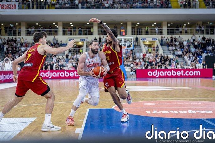 Shengelia y Reed aprovechan el colapso de España