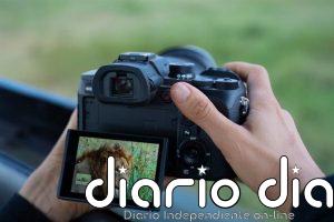 Sony presenta su nueva cámara todo en uno RX10 V, que llega con superzoom y enfoque automático con IA