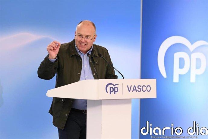 Tellado asegura que Sánchez "ha comprado a Yolanda Díaz" con la OIT a cambio del "silencio" de Sumar con la corrupción