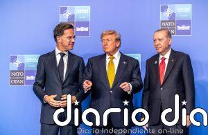 Trump dice que detendrá "completamente" el comercio con España y que es "una causa perdida": "No tienen remedio"
