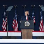 Trump ensalza la fortaleza económica y militar de EEUU en el Día de la Independencia con mensajes de expansión global