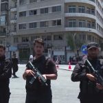 Un atentado con bombas en Damasco desafía la histórica visita de Macron en la nueva Siria post-Asad