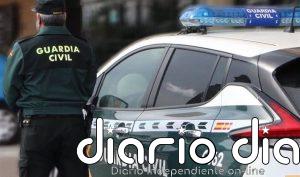 Un fallecido y otro herido en un accidente en Granada al salirse su coche de la carretera de la GR-43