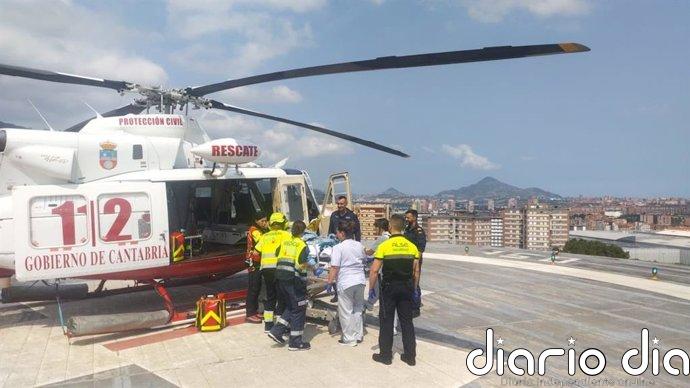 Un hombre sufre quemaduras en el 50% del cuerpo en el incendio de un barco en Suances