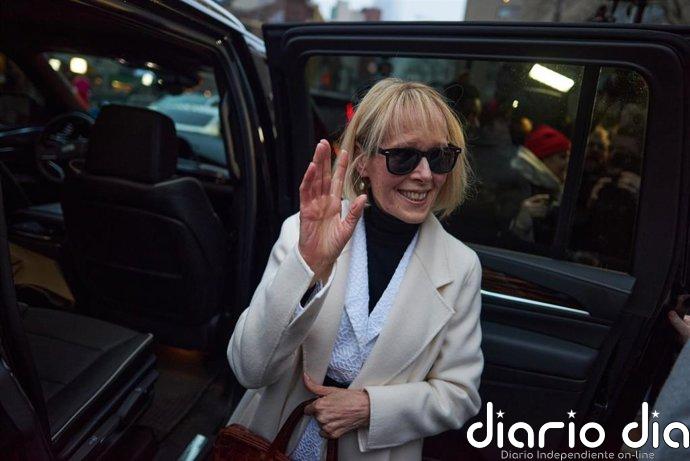 Un juez de EEUU ordena liberar el pago de cinco millones de euros de Trump a Jean Carroll por abuso sexual y difamación