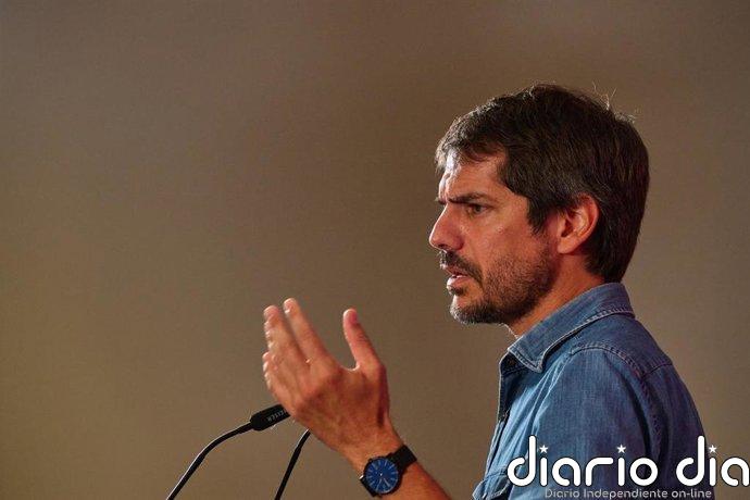 Urtasun afea a Feijóo que haga propuestas "indignas" en materia laboral en su "carrera infinita" contra Vox