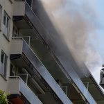 Varios muertos y heridos por el incendio en un edificio de viviendas en Amberes (Bélgica)