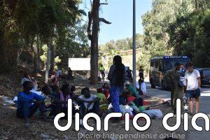 ACNUR señala que el traslado de niñas migrantes de Ceuta puede garantizar un entorno "más adecuado" para su atención