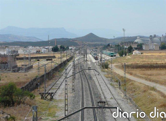Adif AV aumenta un 82% sus pérdidas hasta marzo por la caída del tráfico tras los accidentes de enero