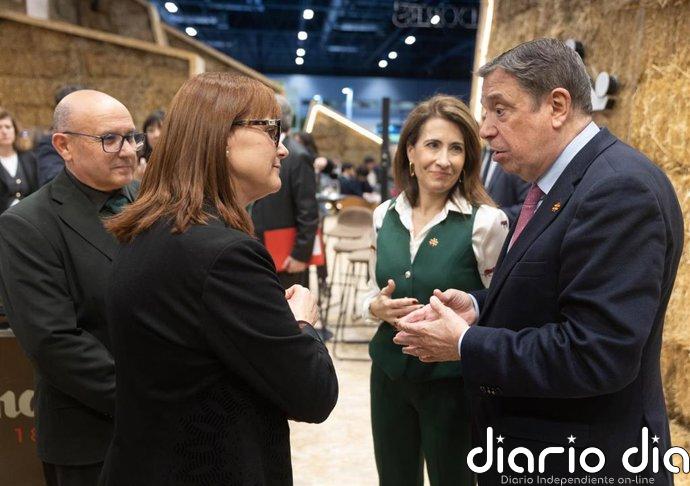 Agricultura y Paradores amplían su alianza para potenciar la red de Caminos Naturales
