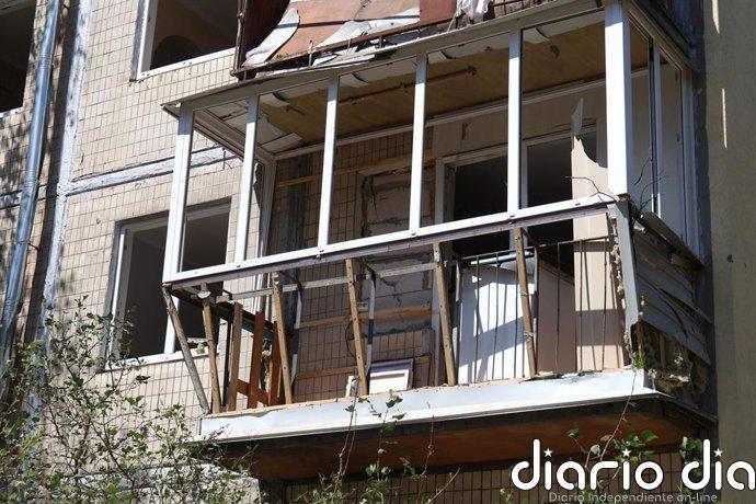 Al menos tres muertos, entre ellos un niño, y varios heridos en un ataque ruso en las inmediaciones de Kiev (Ucrania)
