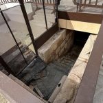 Alcalá saca del olvido el refugio antiaéreo construido con las ruinas de la iglesia donde fue bautizado Cervantes