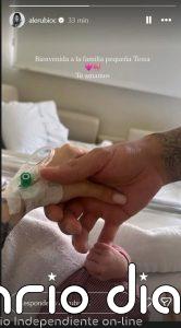 Alejandra Rubio comparte la primera imagen de su hija y revela su nombre, con guiño a su madre y a su abuela