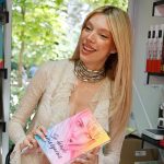 Alejandra Rubio desmiente los rumores sobre el fracaso de ventas de su libro: "Estamos súper contentos con la acogida"
