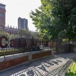 Alumnos de Casa Árabe se concentrarán el 1 de septiembre contra el desalojo en los jardines de Escuelas Aguirre