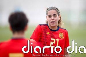 Andrea Falcón se retira del fútbol profesional con 29 años