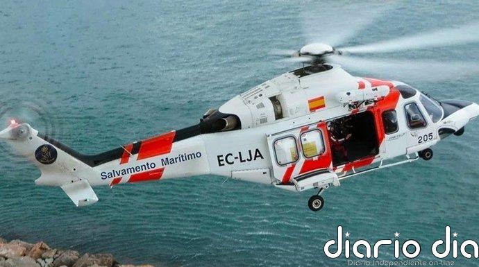 Ascienden a 19 los migrantes rescatados en el naufragio de una patera en Cabrera y sigue la búsqueda de desaparecidos