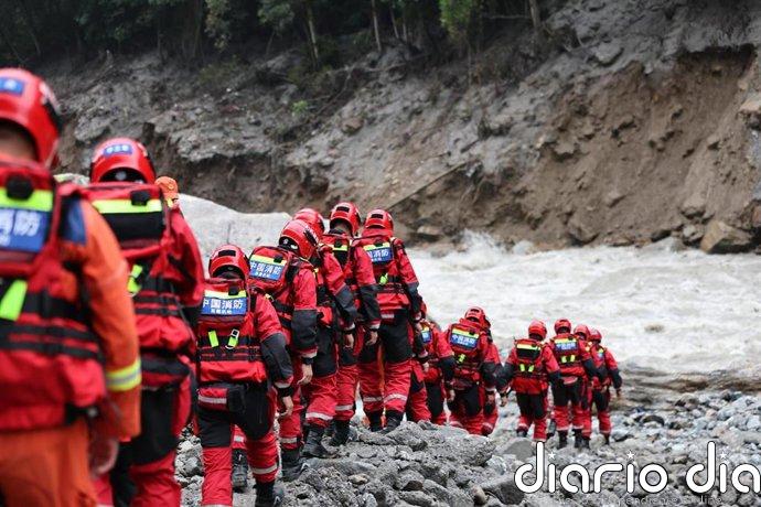 Ascienden a 626 los muertos por la devastadora riada en Nepal