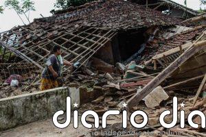 Ascienden a 68 los muertos por el terremoto del sábado en Indonesia