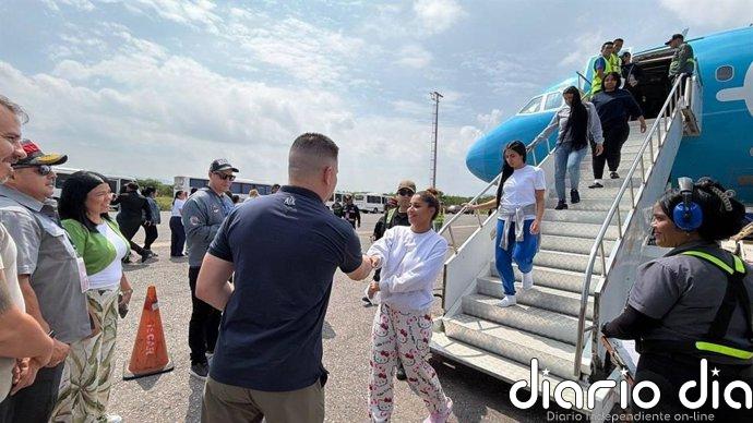 Aterriza en Venezuela un nuevo vuelo con 147 migrantes deportados de EEUU
