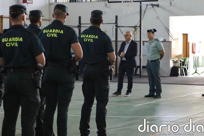 AUGC denuncia la falta de uniformidad y el riesgo de los alumnos ante inclemencias meteorológicas