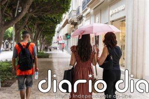 Aviso naranja por calor este miércoles en Almería y amarillo en Málaga con máximas de hasta 40 grados