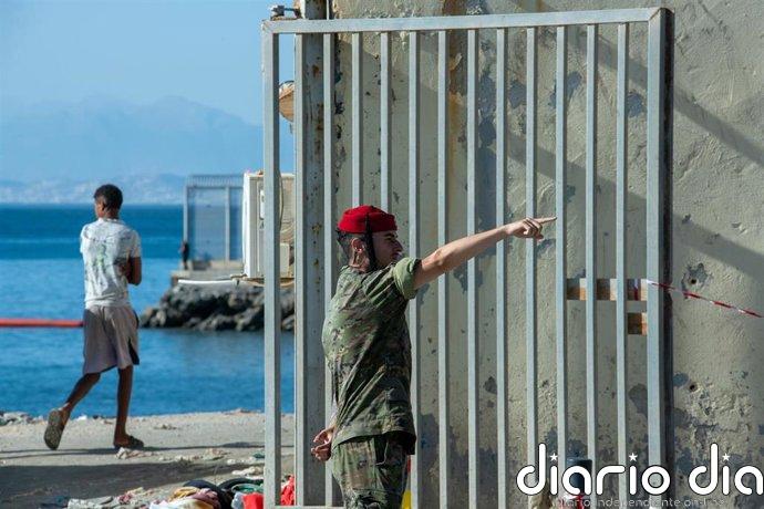 Ayuso critica "invasión intolerable" de migrantes en Ceuta y avisa de que es "una prueba de Marruecos para la siguiente"