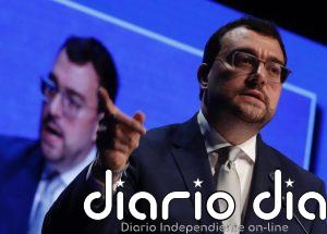 Barbón ve "surrealista" que De Quinto diga apoyar a Ceuta "con una cerveza en la mano"