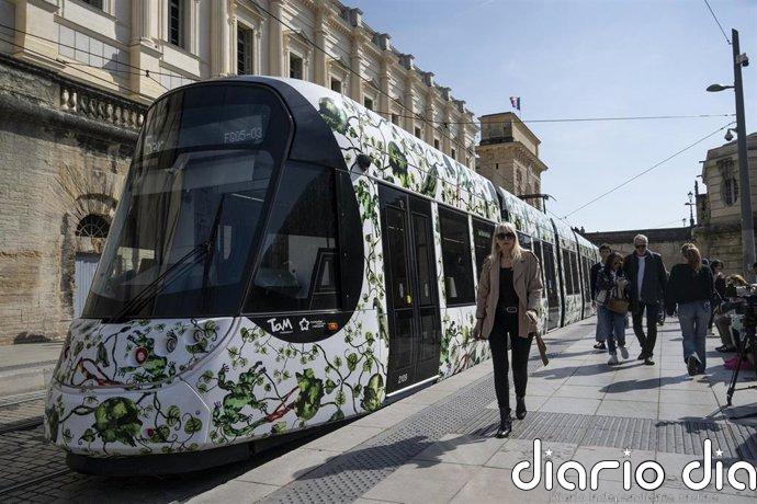 CAF se adjudica el suministro de 15 unidades tren-tram para Île-de-France Mobilités por 150 millones