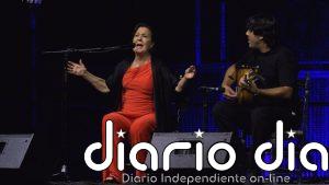 Carmen Linares afirma en la UNIA que las nuevas fusiones del flamenco "han enriquecido el género" y valora su futuro