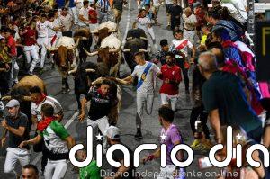 Catorce heridos en el encierro nocturno de las fiestas de 'Sanse', que ha contado con 2.200 corredores