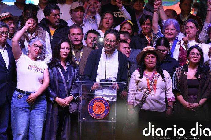 Cepeda anuncia un "Gabinete de la Vida" para hacer oposición a las políticas de De la Espriella