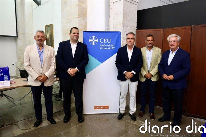 CEU Fernando III clausura en Cádiz las 'Jornadas sobre Defensa y Sociedad' destacando el papel de las Fuerzas Armadas