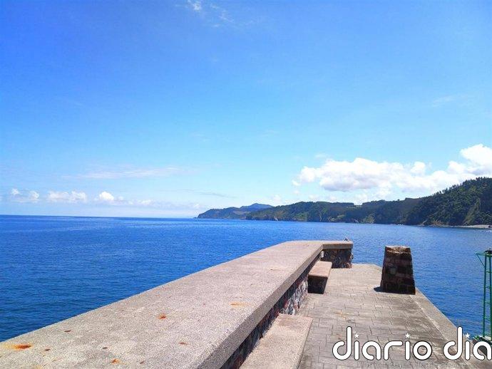 Cielos poco nubosos y subida de las temperaturas este martes en Euskadi, con cerca de 35 grados en el interior