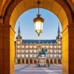 Civitatis y Ouigo se alían para ofrecer experiencias turísticas a los viajeros de alta velocidad