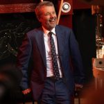 ¿Cómo se viste un rey para ver un eclipse? Federico X de Dinamarca tiene la respuesta