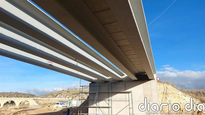 Concluye la obra de emergencia y reabre al tráfico el puente sobre el río Piedra en Embid