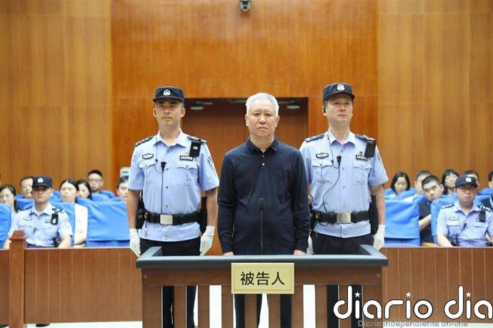 Condenado a cadena perpetua el fundador del gigante chino Evergrande por fraude