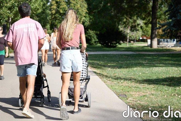 Consejos para padres sobre las reglas en el hogar y retos digitales en verano