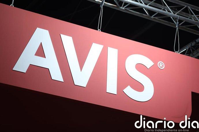 Consumo impone una sanción de un millón de euros a Avis por prácticas abusivas