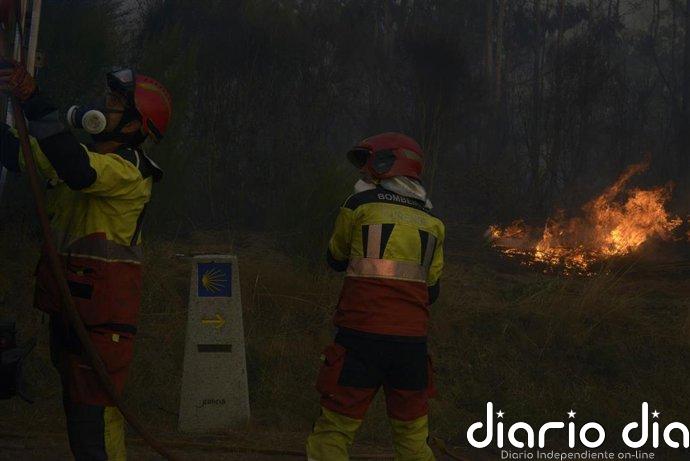 Controlados los incendios de O Riós (Ourense), de 30 hectáreas, y Moaña (Pontevedra), que afecta a menos de una